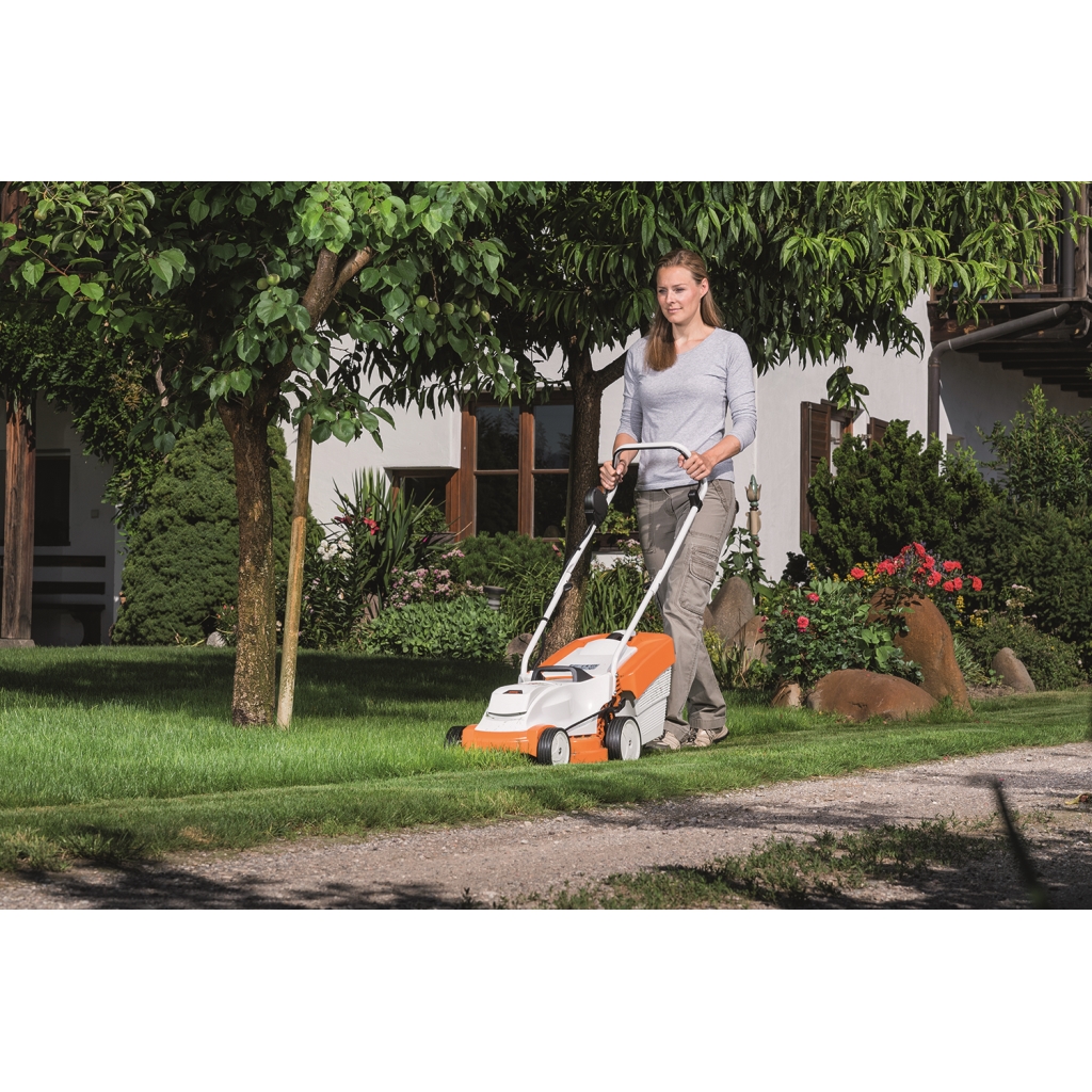 HABERL AkkuRasenmäher Stihl RMA 235 Set